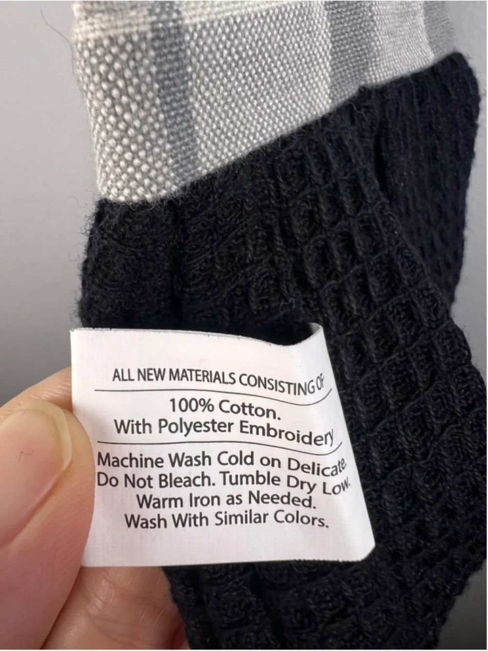 NWT Demdaco Kitchen Boa Talk Foodie To Me Gray Plaid Kitchen Neck Towel Cotton
